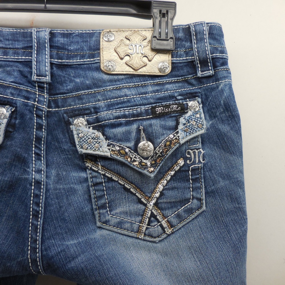 Miss Me Signature Skinny Capri Jeans 30‎ Embellished Sequins Medium Wash JW70695